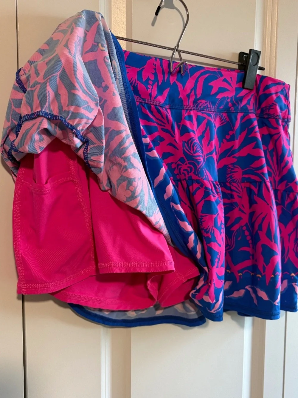 Lilly Pulitzer Luxletic skort - Picture 3 of 7